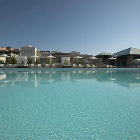 Rezort Helona (adults Only)
